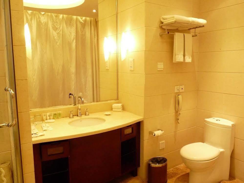 Tianrui Business Hotel Taiyuan  Eksteriør bilde