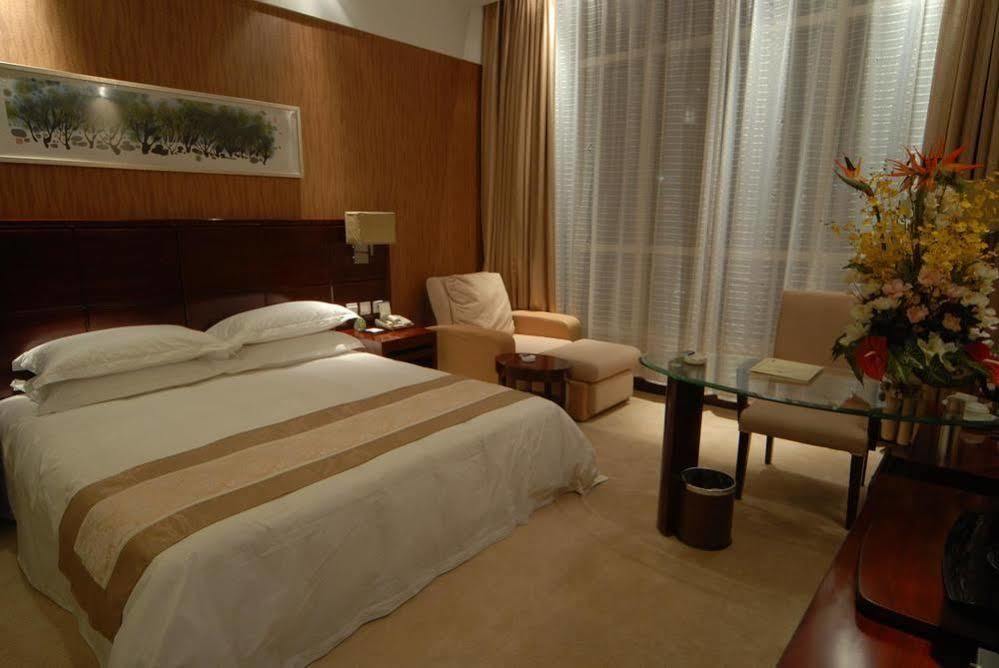 Tianrui Business Hotel Taiyuan  Eksteriør bilde